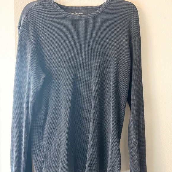 Calvin Klein Long Sleeve - Picture 4 of 11